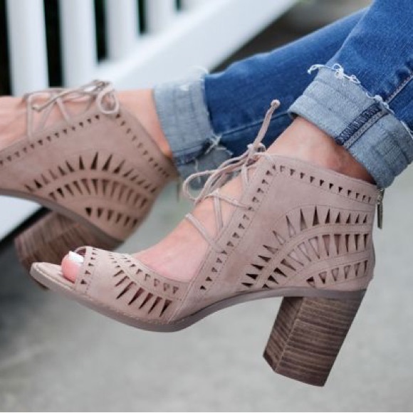 Vince Camuto Tarita Heels - Picture 2 of 8